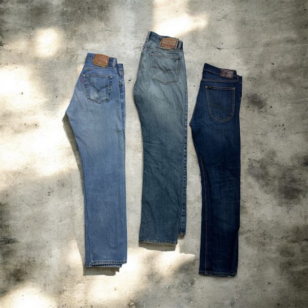 Jeans Vintage Firmati – Box 10 kg